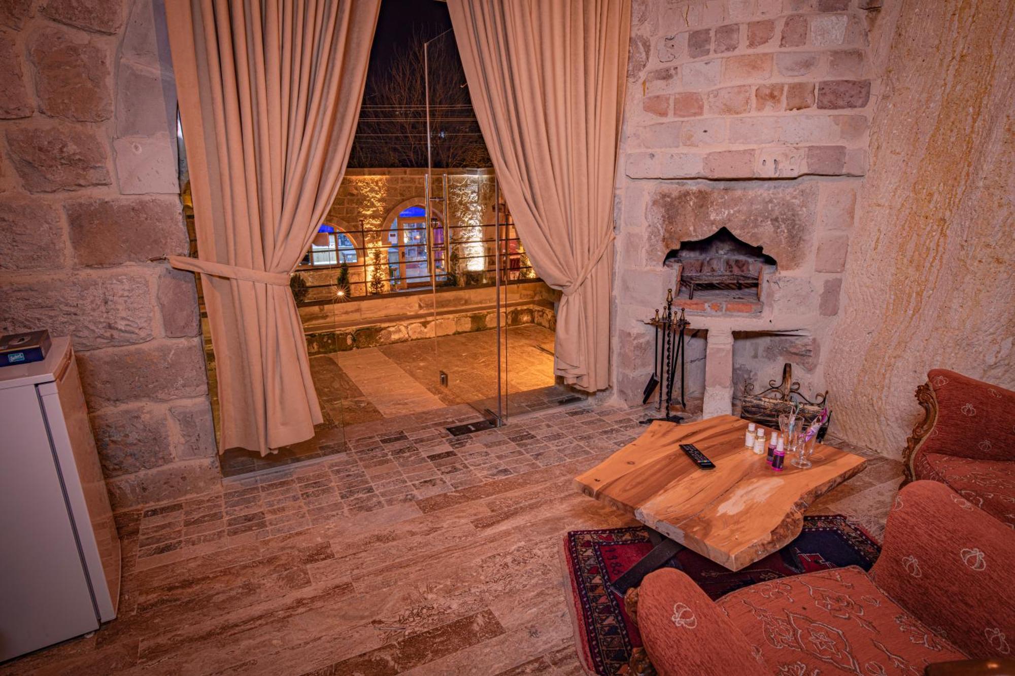 אורגופ Sur Cave Hotel מראה חיצוני תמונה