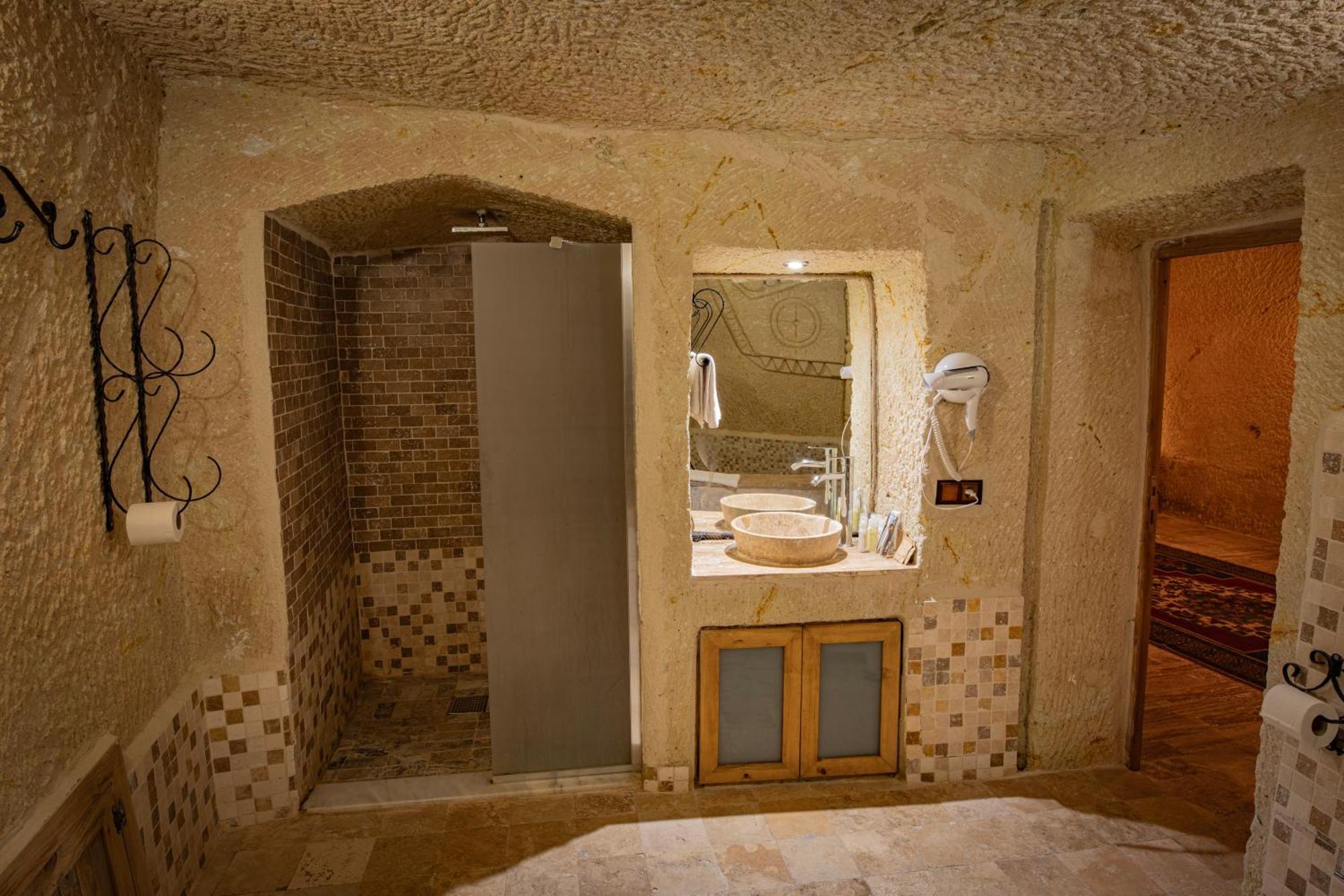 אורגופ Sur Cave Hotel מראה חיצוני תמונה