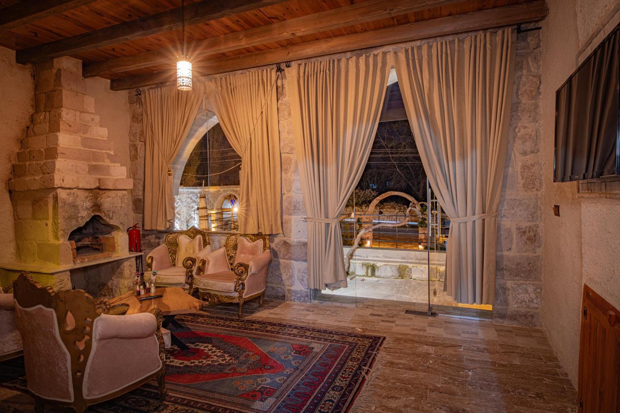 אורגופ Sur Cave Hotel מראה חיצוני תמונה