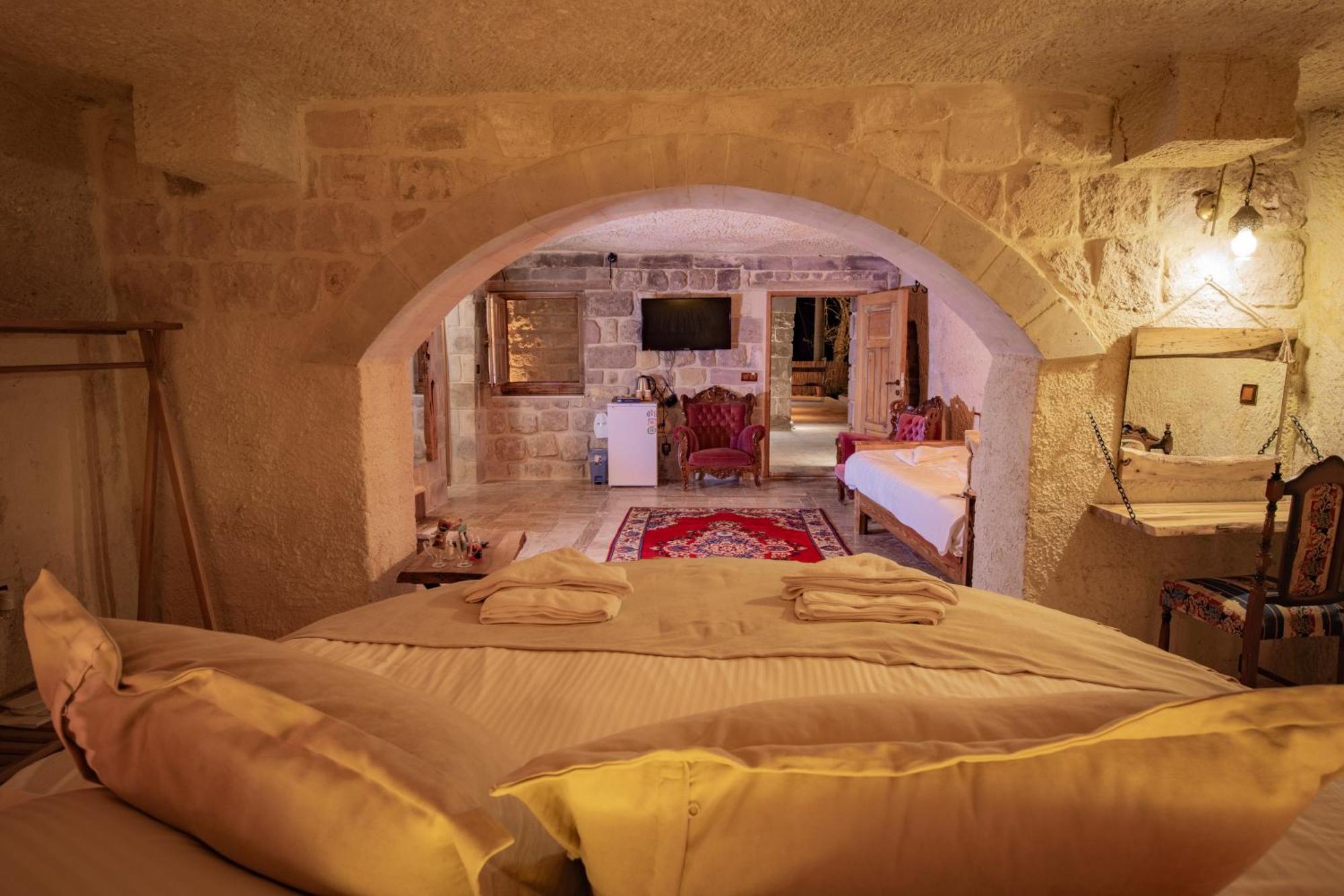אורגופ Sur Cave Hotel מראה חיצוני תמונה