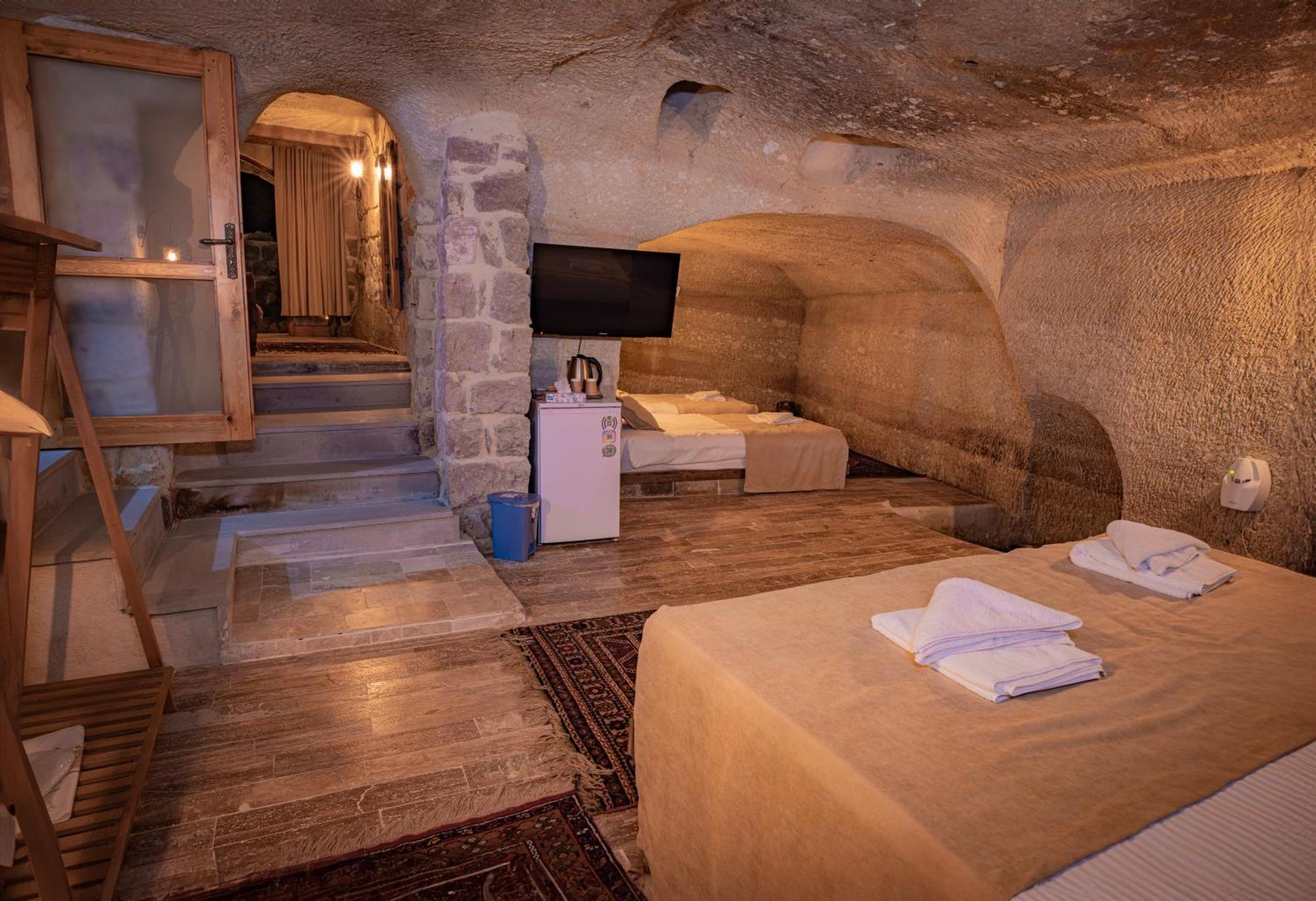 אורגופ Sur Cave Hotel מראה חיצוני תמונה